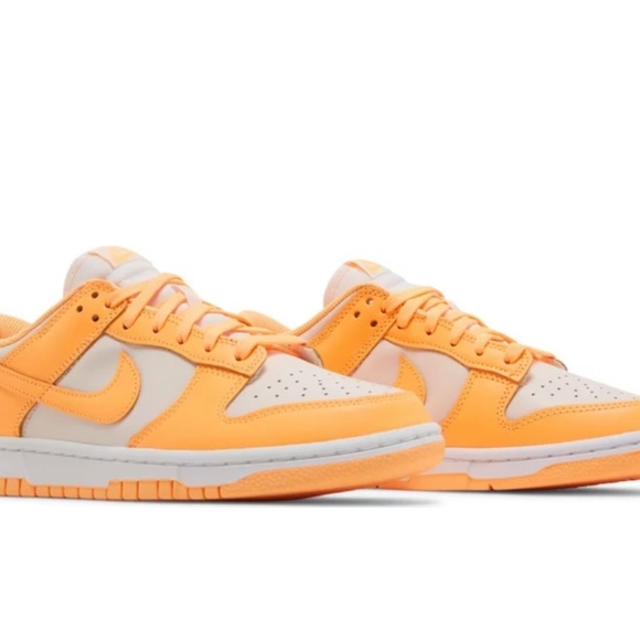 Dunks - Picture 11 of 12